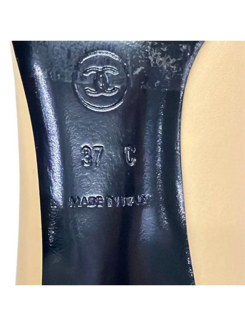 Chanel Pumps 37 C Beige Black Pearl Leather Heel